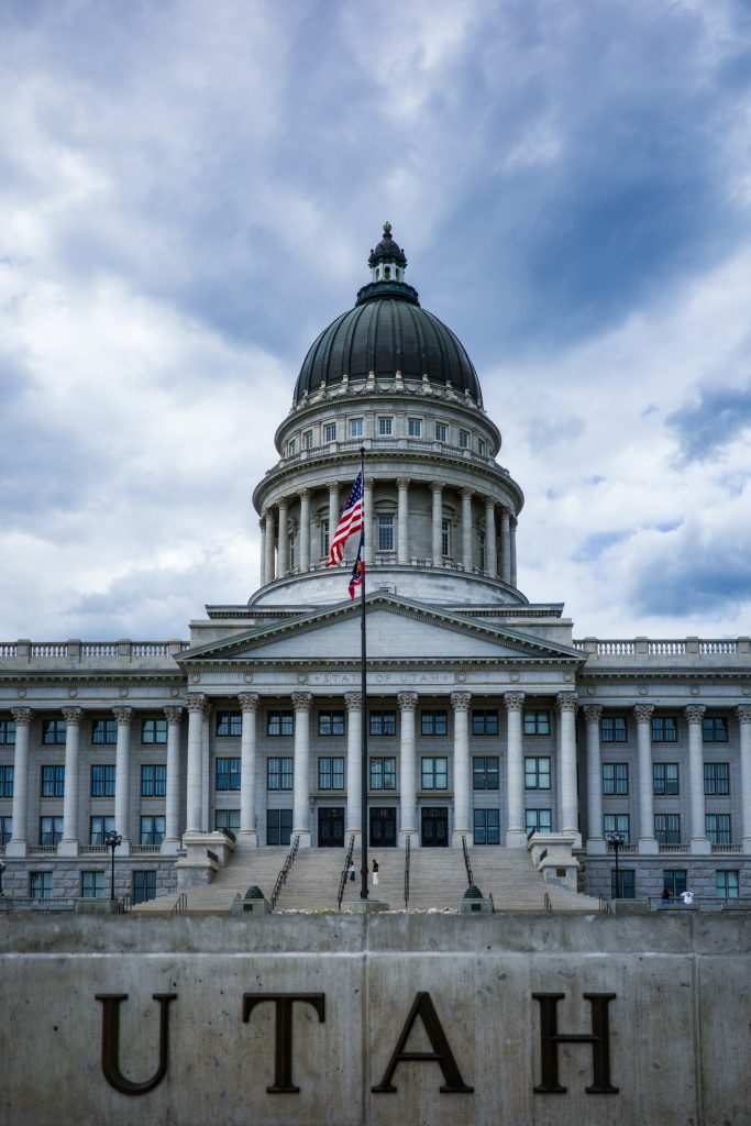 State capitol building representing US cryptocurrency legislation