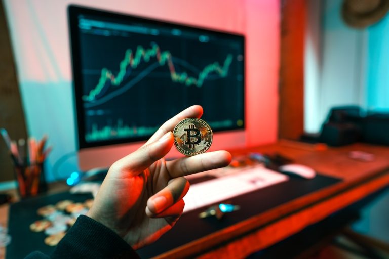 Bitcoin market imagery for NetNapz September 18 coverage